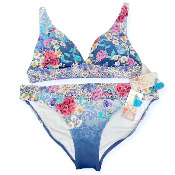 JOHNNY WAS Sunset Bikini Adjustable Shoulder Straps Top Hipster Bottoms Set NWT - Picture 9 of 14